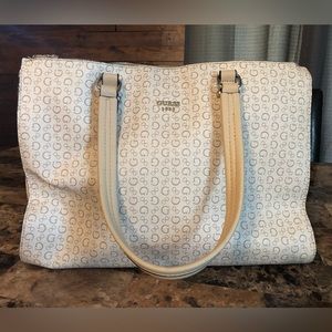 Large leather Guess purse handbag 3 storage sections white leather